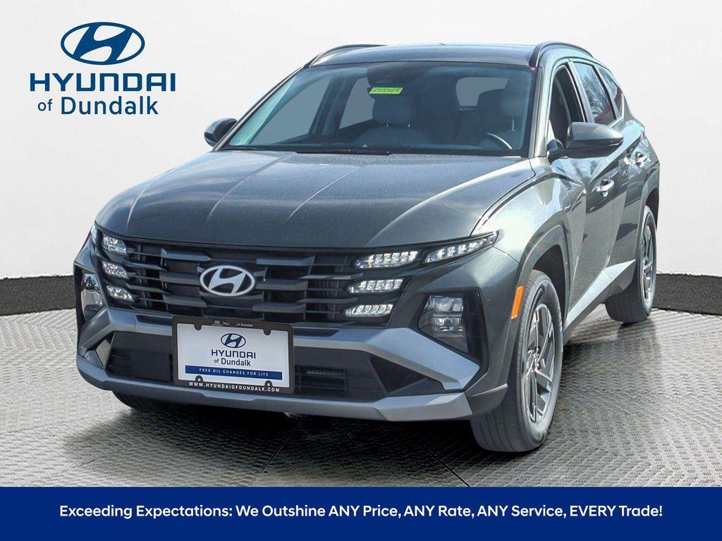 new 2025 Hyundai TUCSON Hybrid car, priced at $30,500