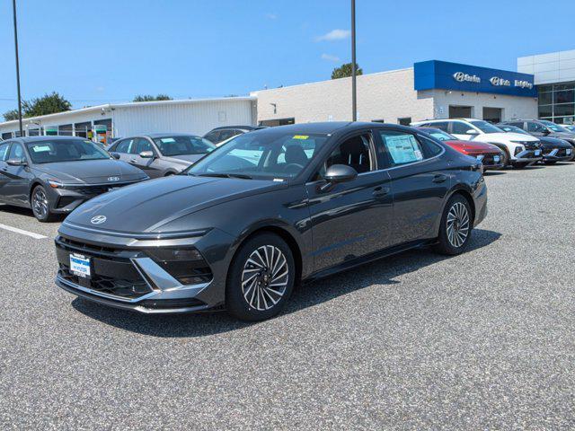 new 2024 Hyundai Sonata Hybrid car, priced at $31,921