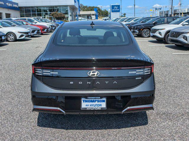 new 2024 Hyundai Sonata Hybrid car, priced at $31,921