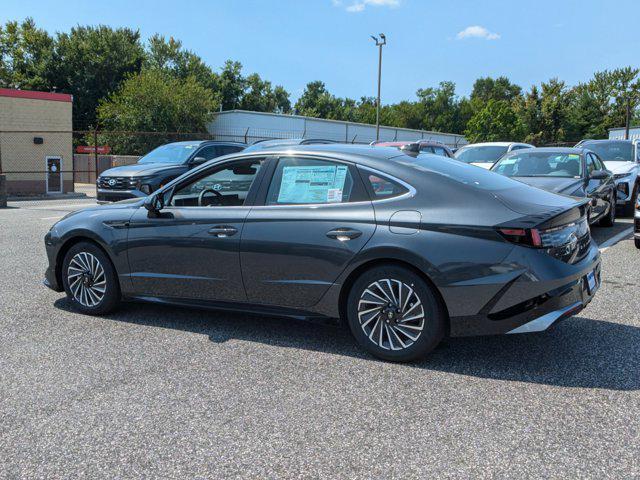 new 2024 Hyundai Sonata Hybrid car, priced at $31,921