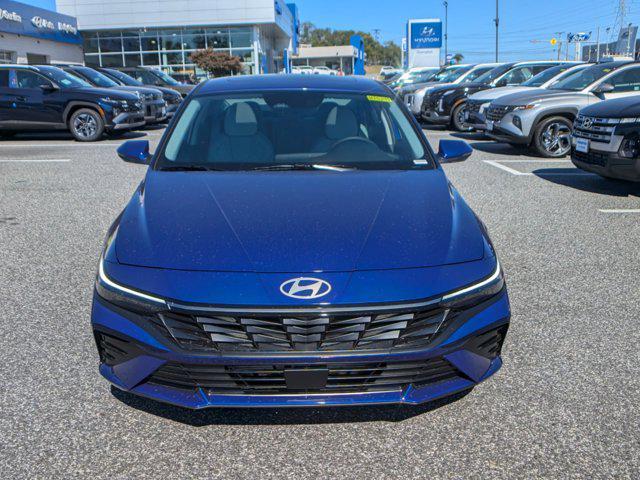 new 2025 Hyundai Elantra car, priced at $27,425