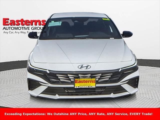 new 2025 Hyundai Elantra car, priced at $24,531