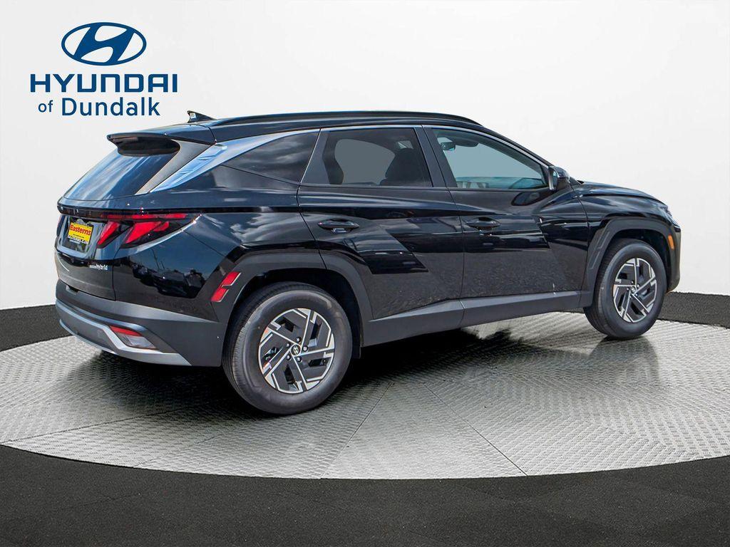 new 2025 Hyundai TUCSON Hybrid car, priced at $31,339