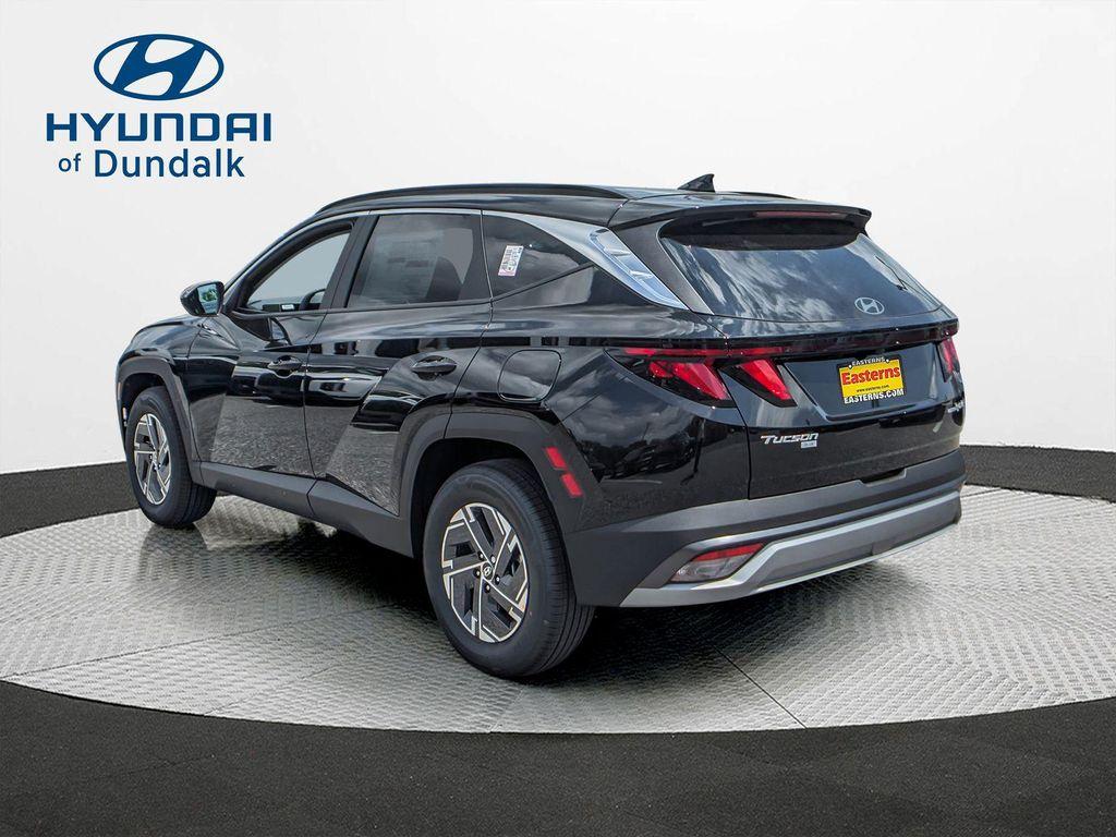 new 2025 Hyundai TUCSON Hybrid car, priced at $31,339