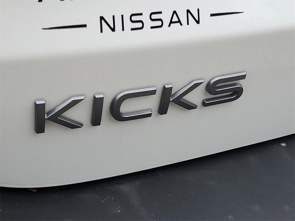 new 2025 Nissan Kicks car, priced at $24,651