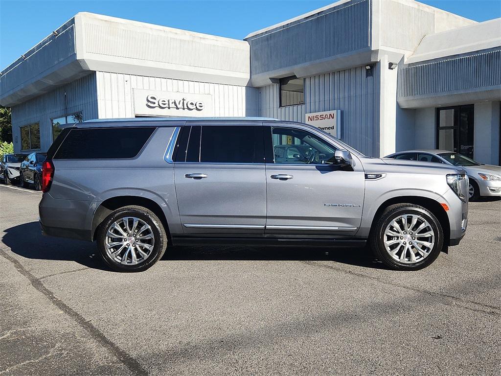 used 2022 GMC Yukon XL car, priced at $51,800