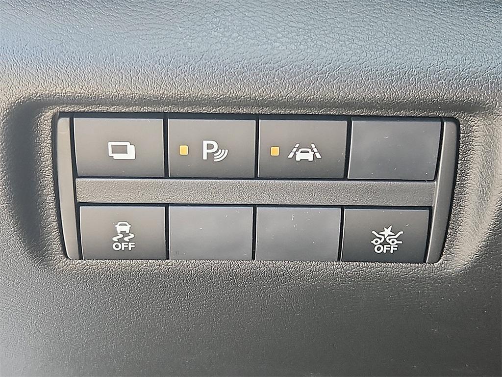 new 2025 Nissan Versa car, priced at $21,617