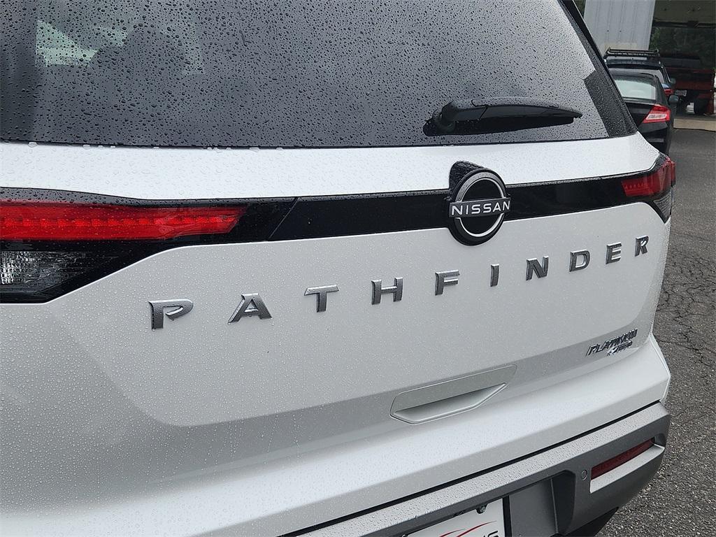 new 2025 Nissan Pathfinder car, priced at $53,200