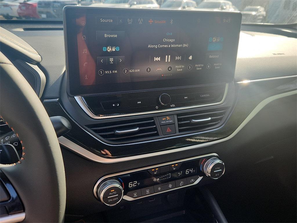 new 2025 Nissan Altima car, priced at $30,111