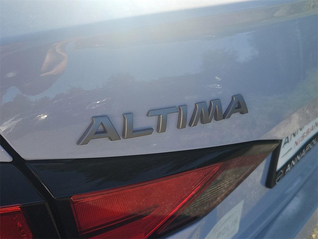 new 2025 Nissan Altima car, priced at $30,111