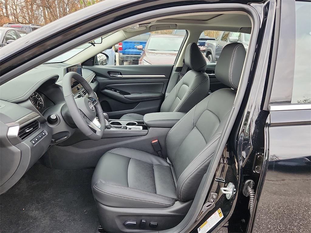 new 2025 Nissan Altima car, priced at $33,478