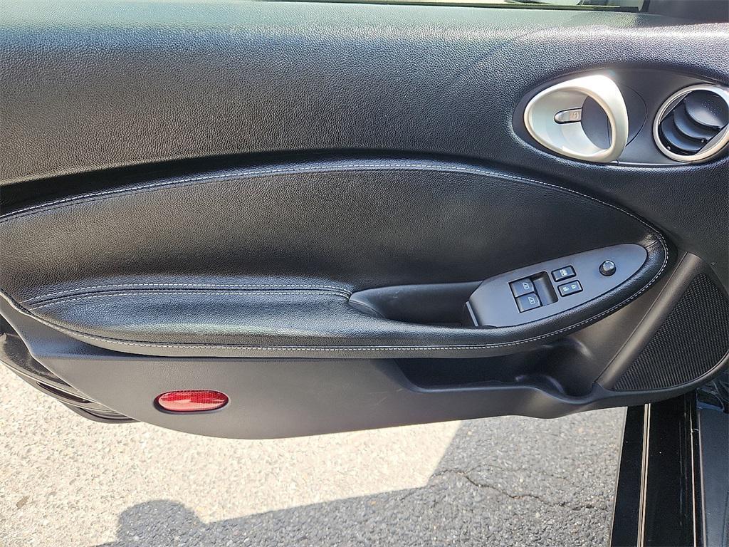 used 2020 Nissan 370Z car, priced at $30,600