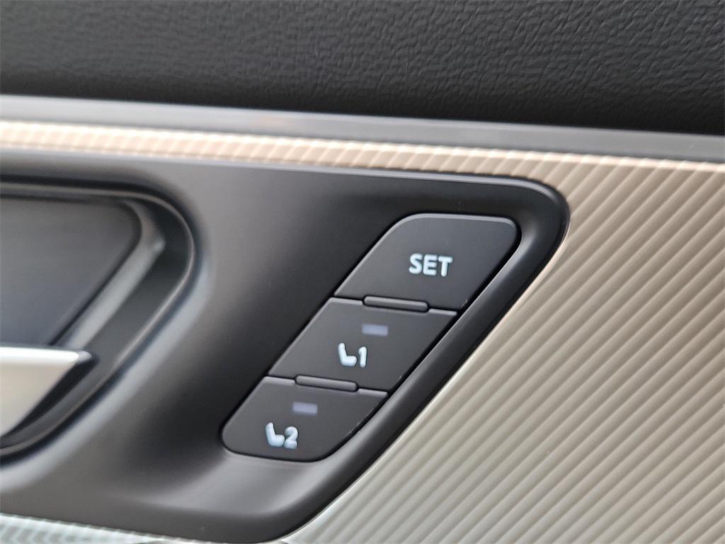 new 2025 Nissan Murano car, priced at $40,974