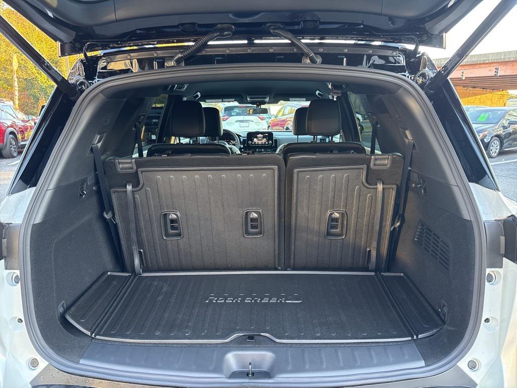 new 2025 Nissan Pathfinder car, priced at $41,610