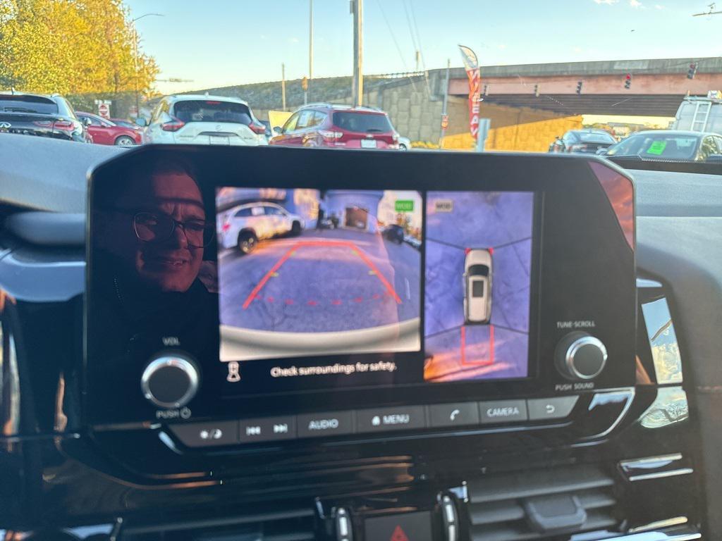 new 2025 Nissan Pathfinder car, priced at $41,610