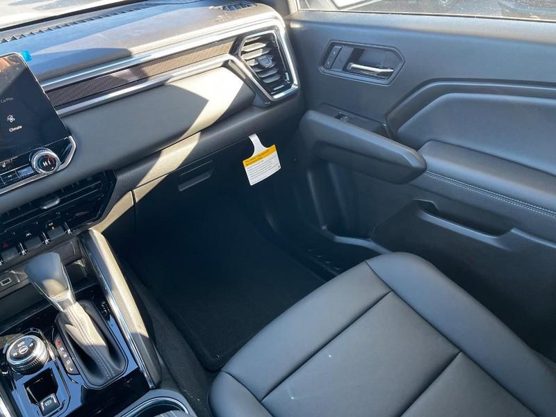 new 2025 GMC Canyon car, priced at $39,750