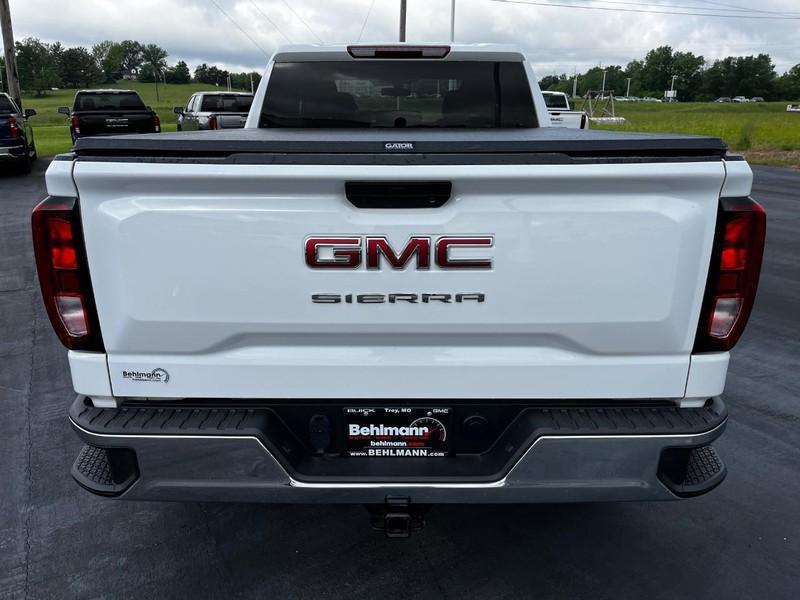 used 2022 GMC Sierra 1500 Limited car, priced at $37,000