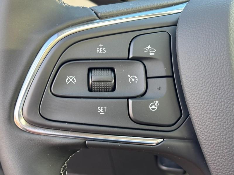 new 2026 Buick Encore GX car, priced at $32,375