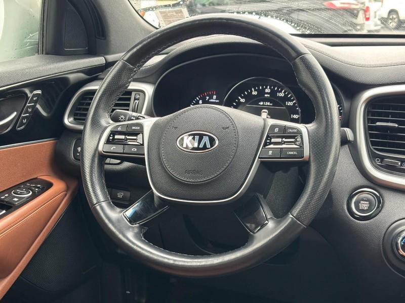 used 2019 Kia Sorento car, priced at $24,900