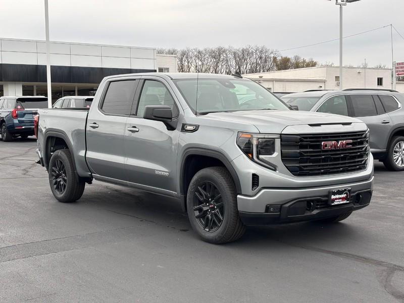 new 2025 GMC Sierra 1500 car, priced at $41,740