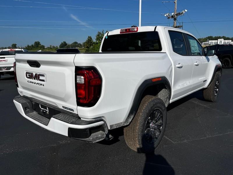 new 2024 GMC Canyon car, priced at $32,920