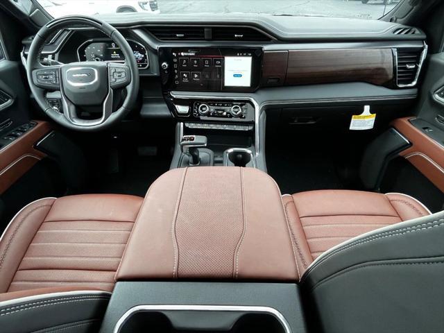 new 2025 GMC Sierra 1500 car, priced at $73,255