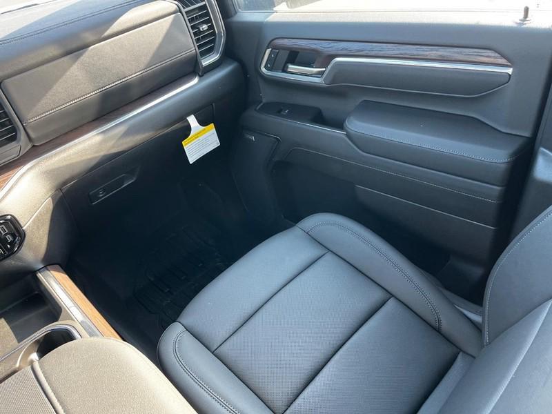 new 2025 GMC Sierra 2500 car, priced at $70,230