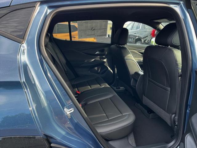 new 2025 Buick Envista car, priced at $26,020