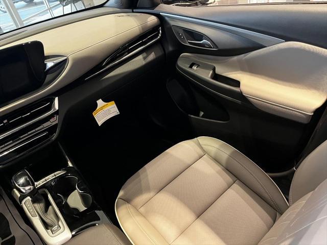 new 2025 Buick Envista car, priced at $30,184