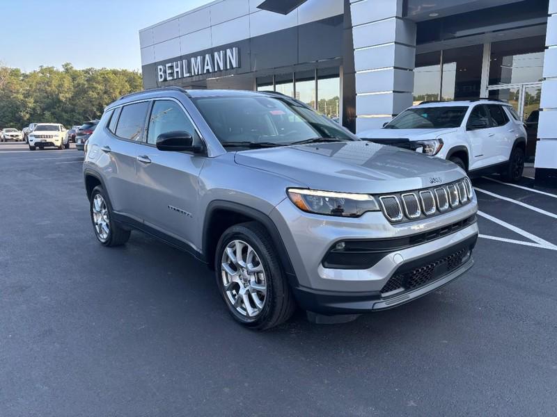 used 2022 Jeep Compass car, priced at $23,900