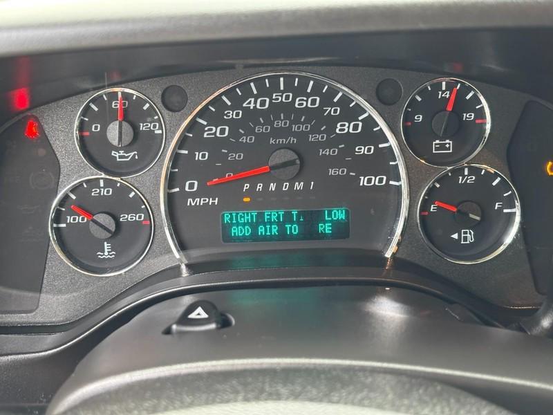 used 2024 Chevrolet Express 2500 car, priced at $31,900