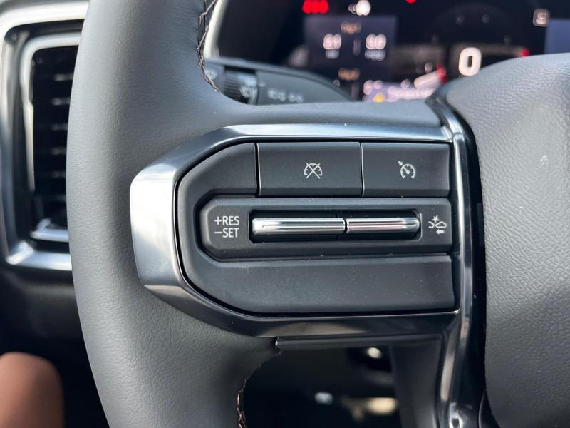 new 2025 GMC Canyon car, priced at $44,990