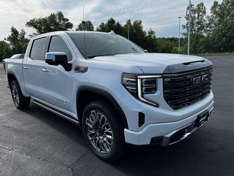 new 2024 GMC Sierra 1500 car, priced at $74,905