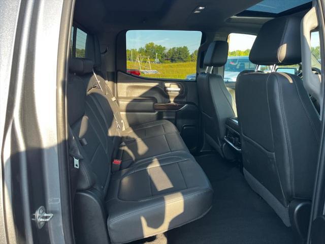 used 2022 GMC Sierra 1500 car, priced at $39,900