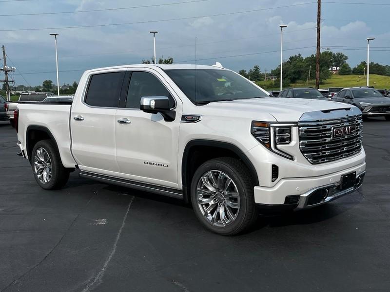 new 2024 GMC Sierra 1500 car, priced at $68,495