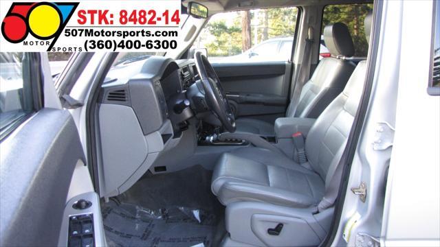 used 2006 Jeep Commander car, priced at $6,995