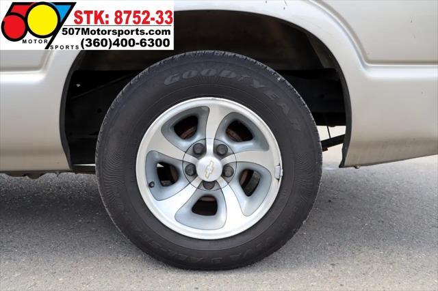 used 2003 Chevrolet S-10 car, priced at $3,995