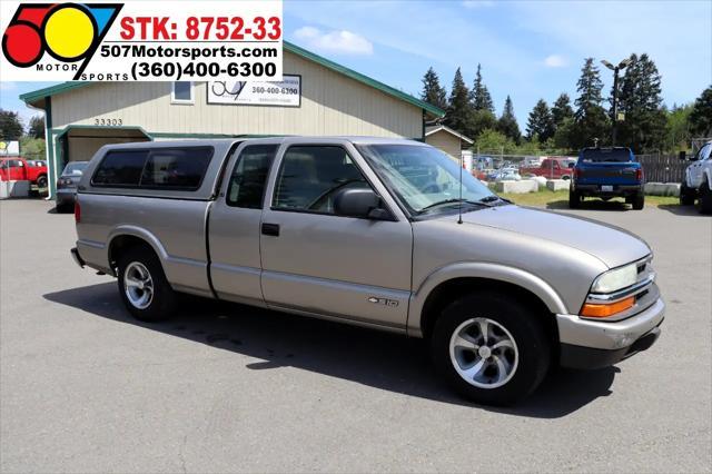 used 2003 Chevrolet S-10 car, priced at $3,995