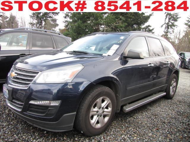 used 2015 Chevrolet Traverse car, priced at $8,993