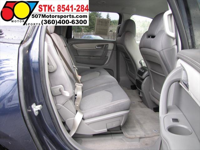 used 2015 Chevrolet Traverse car, priced at $8,995