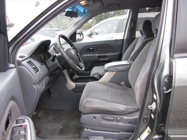 used 2007 Honda Pilot car, priced at $5,995