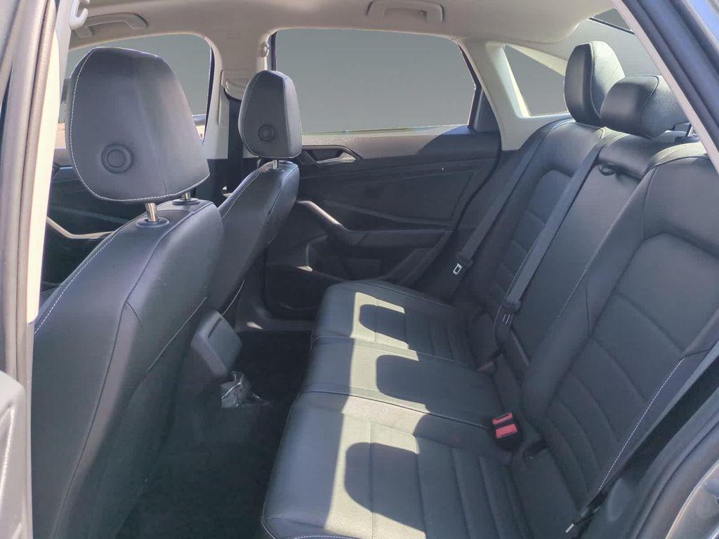 used 2024 Volkswagen Jetta car