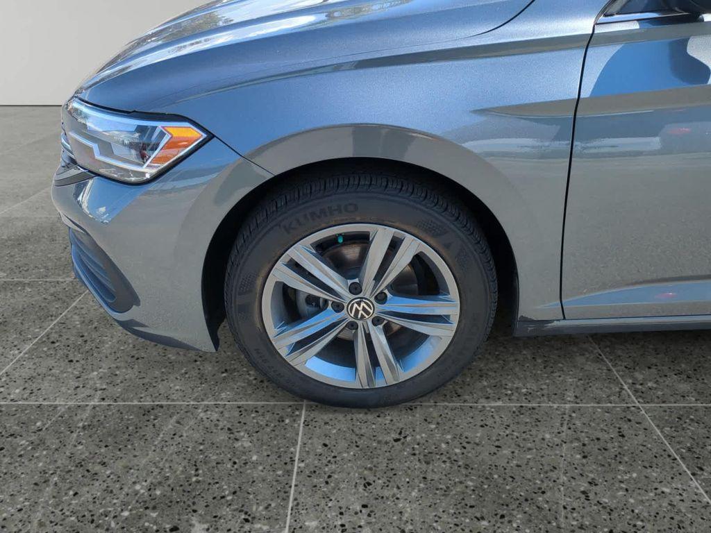 used 2024 Volkswagen Jetta car