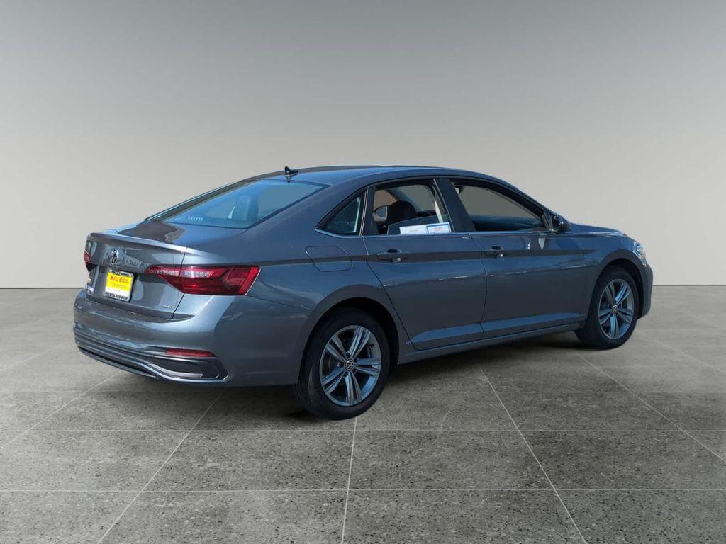 used 2024 Volkswagen Jetta car