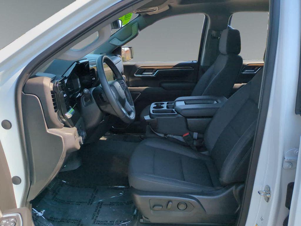 used 2024 Chevrolet Silverado 1500 car