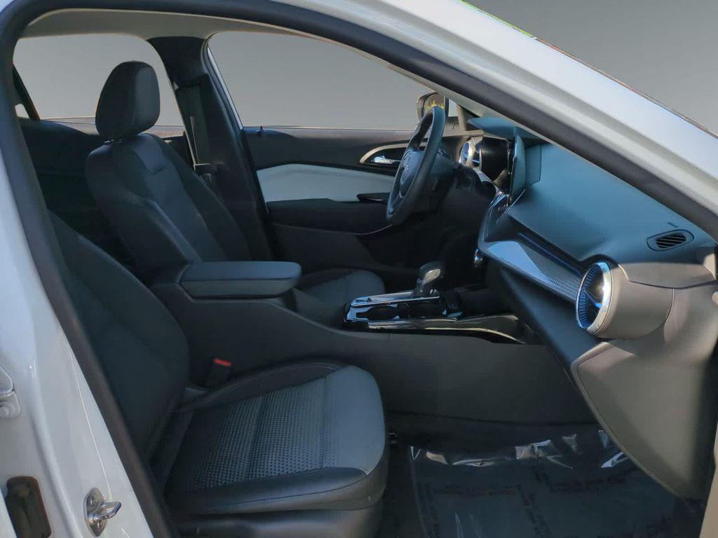 used 2024 Chevrolet Trax car