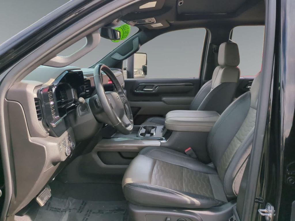 used 2024 Chevrolet Silverado 2500 car