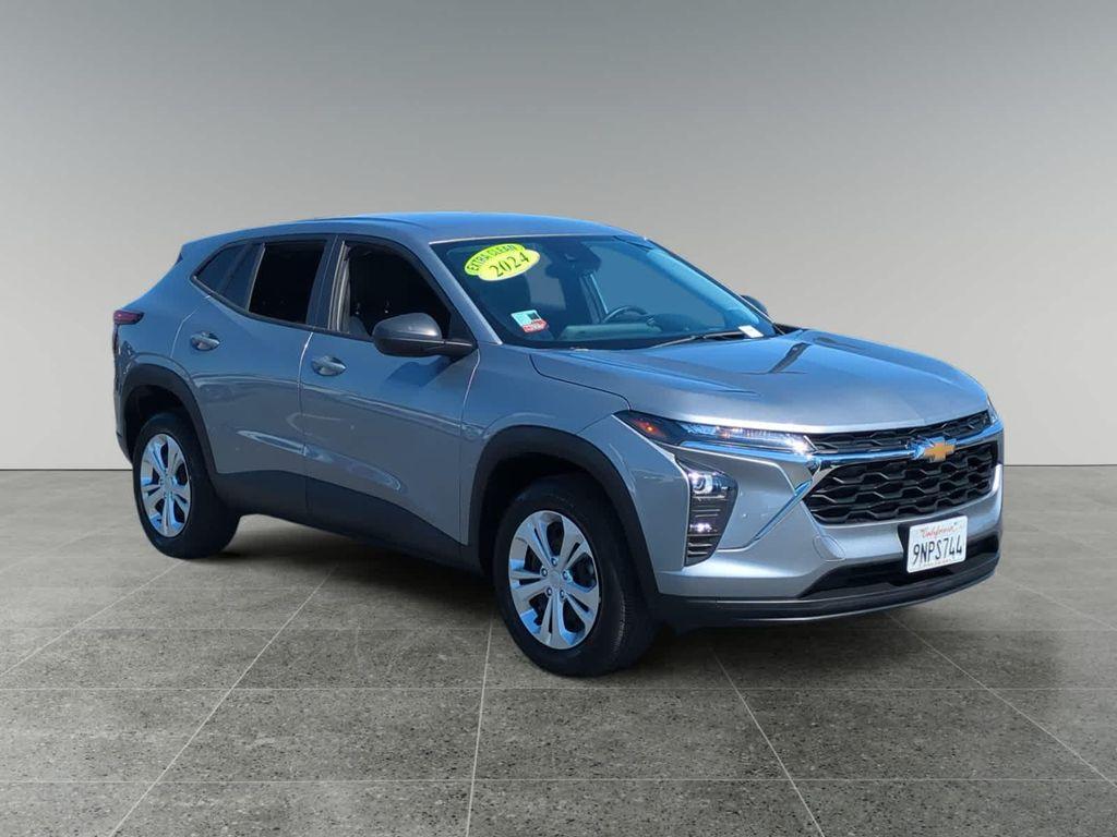 used 2024 Chevrolet Trax car