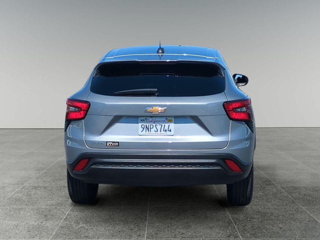 used 2024 Chevrolet Trax car