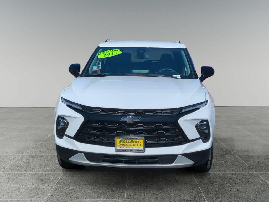 used 2025 Chevrolet Blazer car